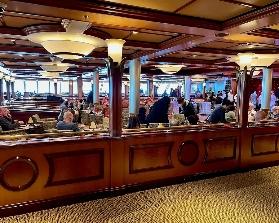 Interior of a ship's bar - Brilliance of the Seas