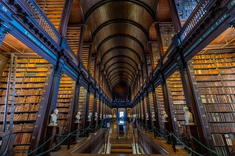 Long Room library, Trinity College Dublin. Photo: Nuria Puentes / Copyright: Tourism Ireland