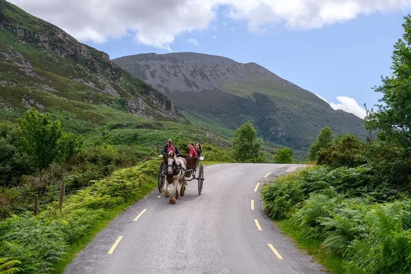 Pony and trap ride through the Gap of Dunloe, County Kerry. Copyright: Gareth Wray for Tourism Ireland