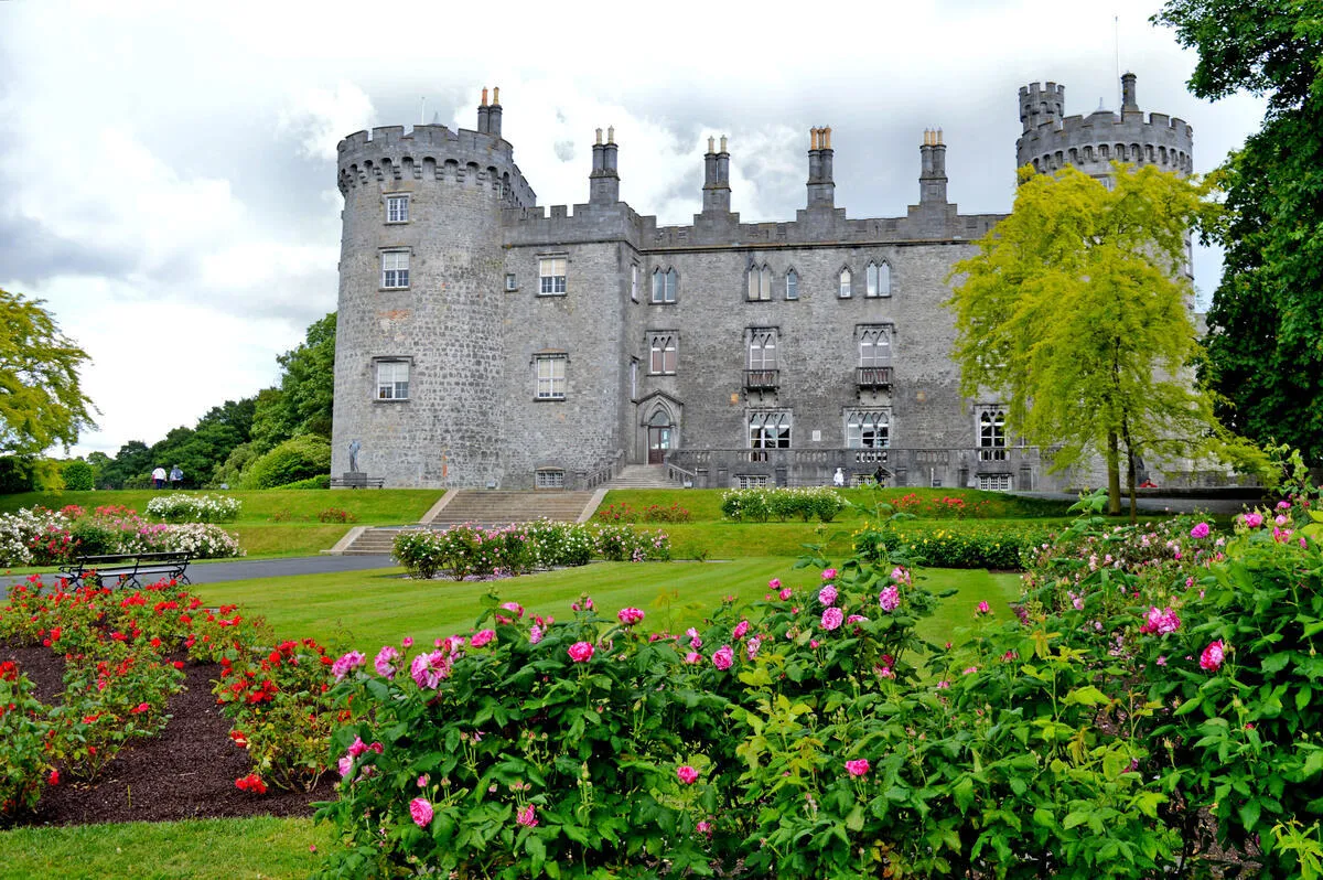 Kilkenny Castle, County Kilkenny. Photo: Roselinde Bon. Courtesy: Failte Ireland