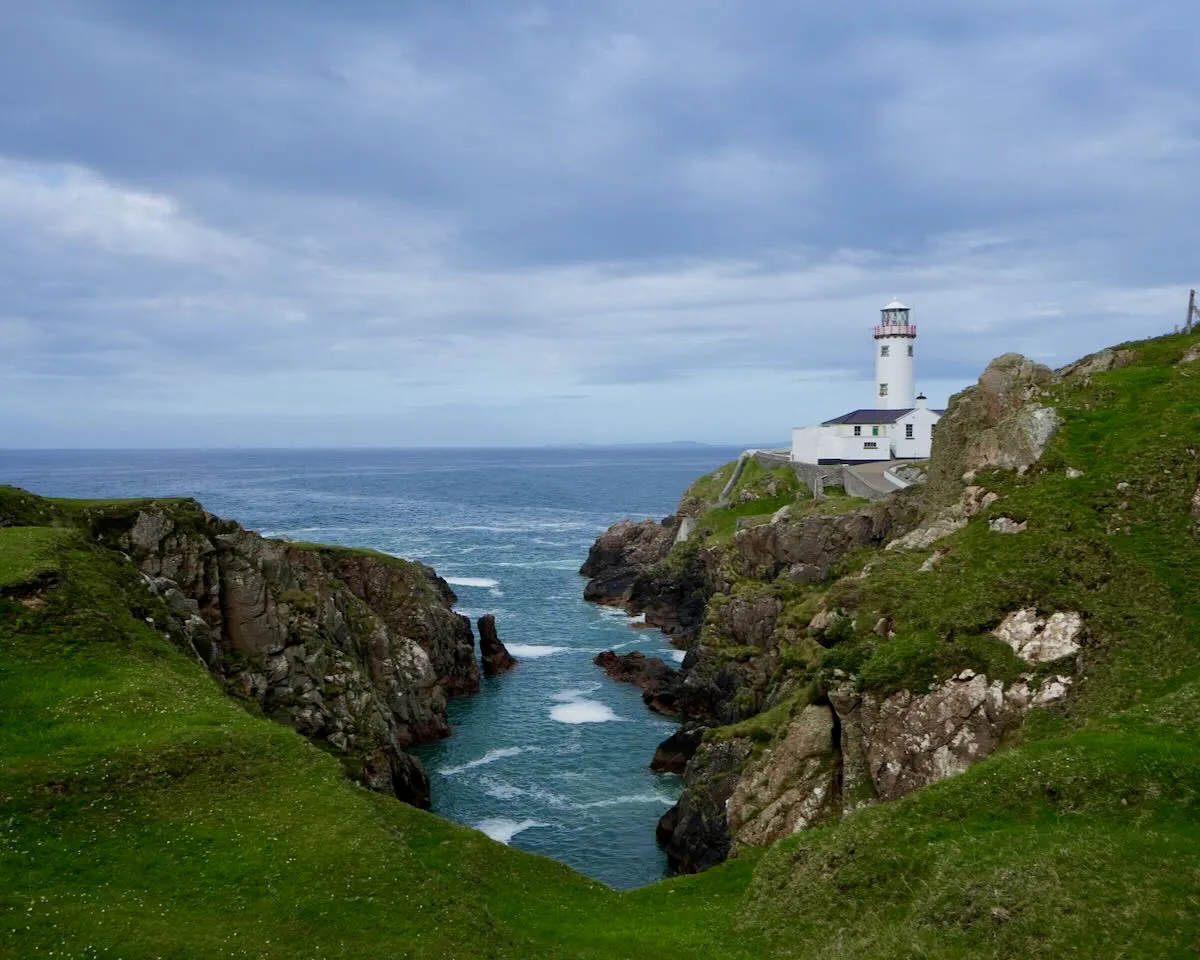 Complete Guide to County Donegal: Routes, Sights & Where to Stay
