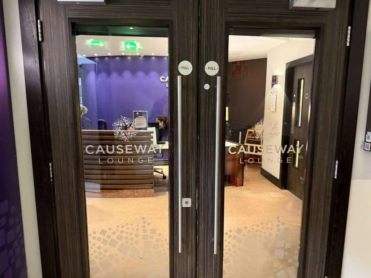Entrance doors to the Causeway Lounge at BFS