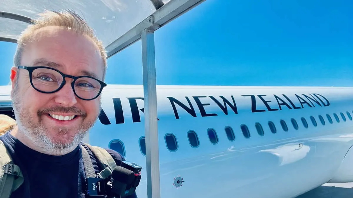 Patrick standing at the door of an Airbus A321neo by Air New Zealand in Hobart 