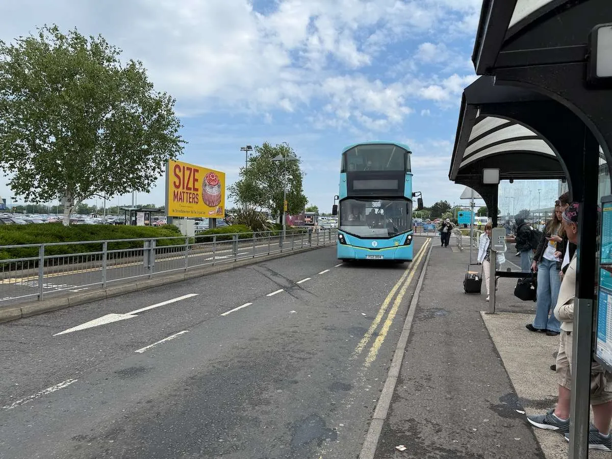 How to Get from Belfast International Airport to the City Centre