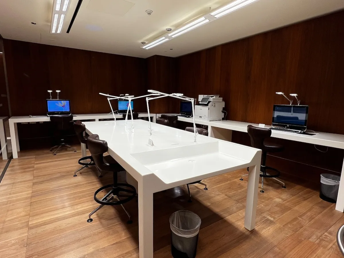 The work room at the Oryx Lounge, Doha