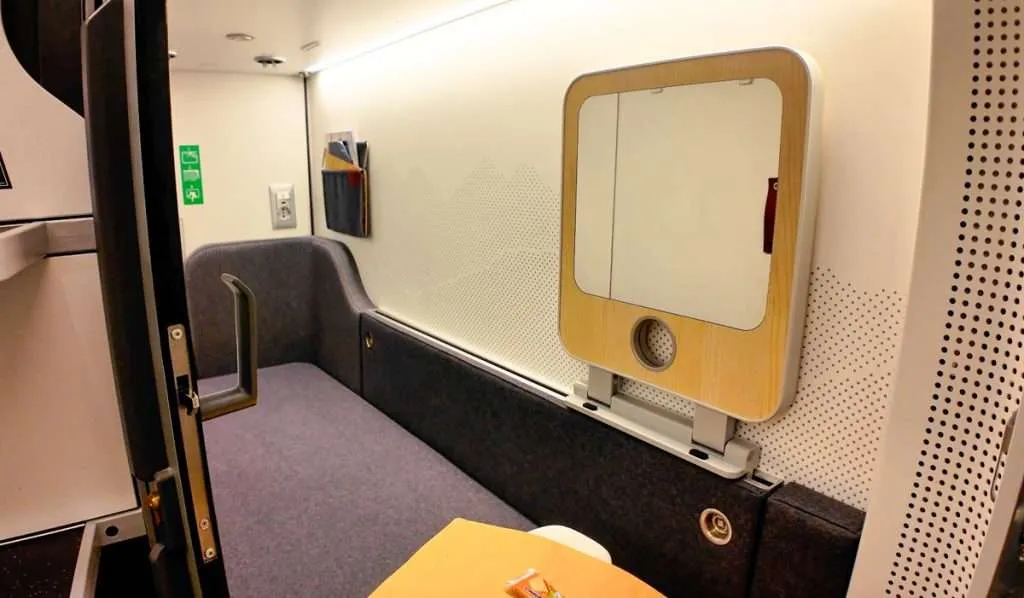 Interior of a mini cabin on a Nightjet Train