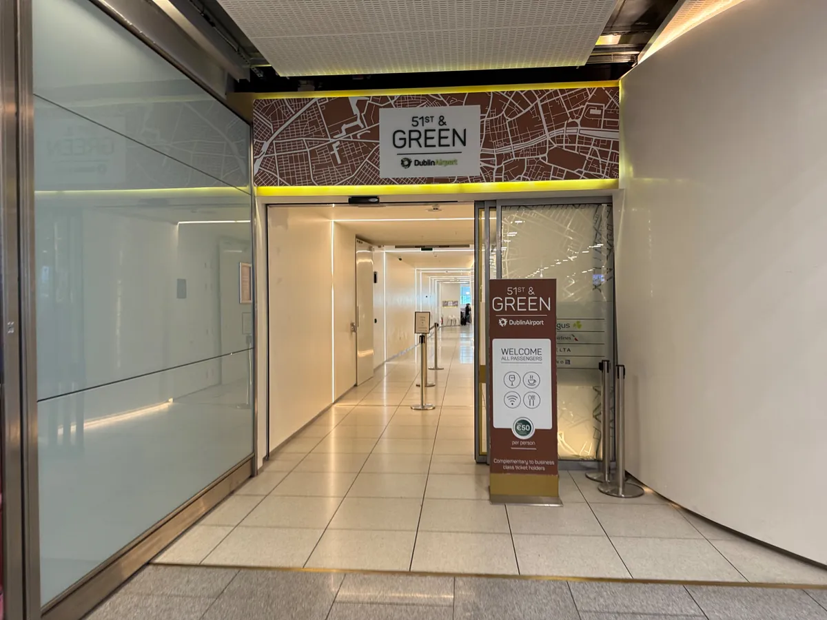 51st and Green Lounge interior at Dublin Airport