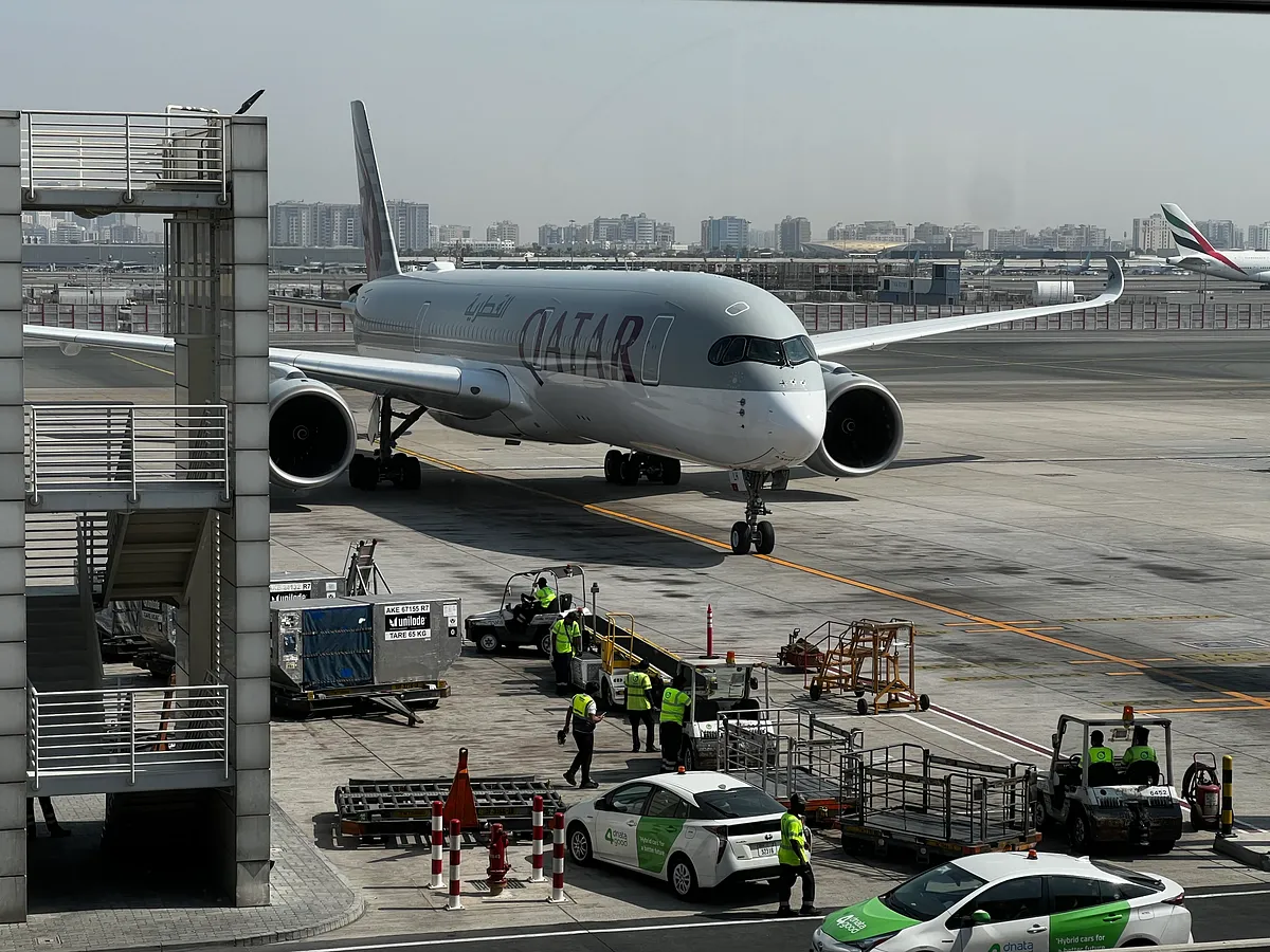 Qatar Airways A350 at Dubai gate