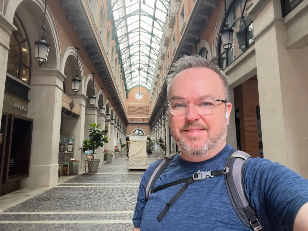 Chiang Mai star shopping area: One Nimman - &copy; Patrick Hughes